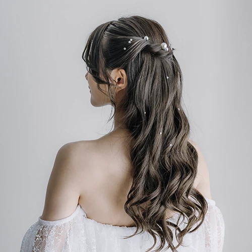 結婚式披露宴の花嫁ヘアメイク
