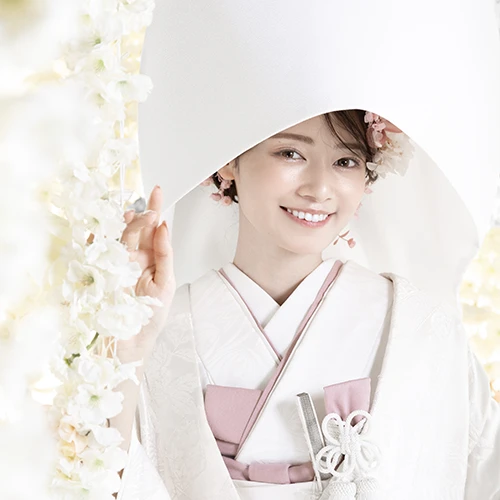 白無垢と綿帽子の花嫁姿