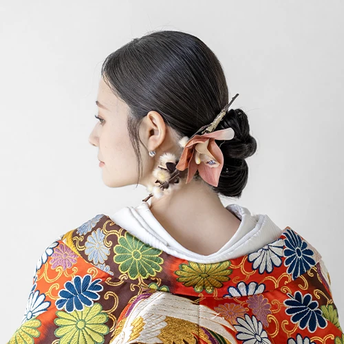 ウェディングドレスに合わせた花嫁ヘアメイク